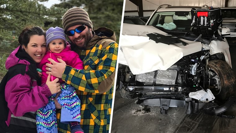 क्रिस्टल Keith and her family (left) were involved in a horrific car accident on the Fourth of July. Krystal posted a photo of the wrecked car on Instagram.