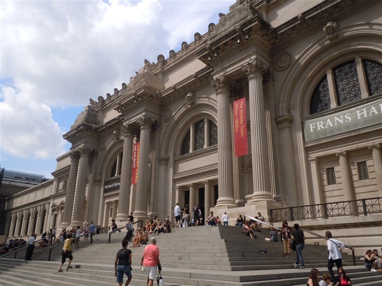  Metropolitan Museum of Art in New York City