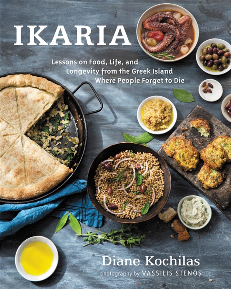 आवरण of Ikaria: Lessons on Food, Live, and Longevity from the Greek Island Where People Forget to Die