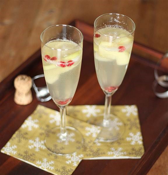 ביג-באץ ' holiday cocktail recipes
