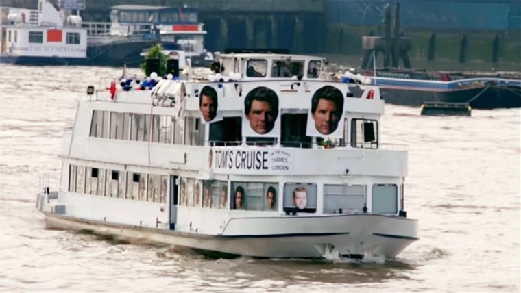 टॉम's Cruise on the River Thames Corden
