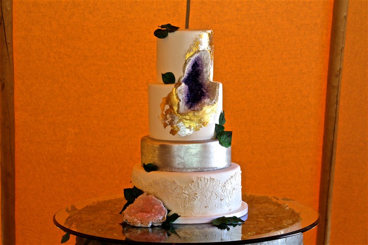 geoda wedding cake from Intricate Icings Cake Design