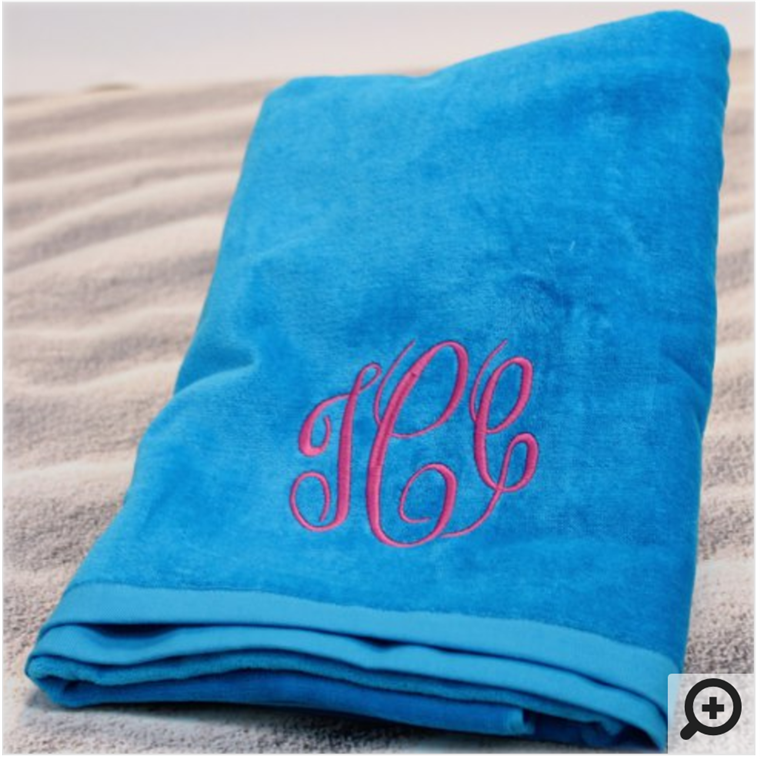 מונוגרמה beach towel