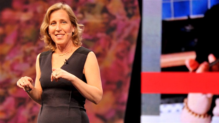 Amikor you've got four -- soon to be five -- children, you know how to multitask and prioritize. Wojcicki says being a mom has helped her succeed at work, even though some people at times expected her to quit.