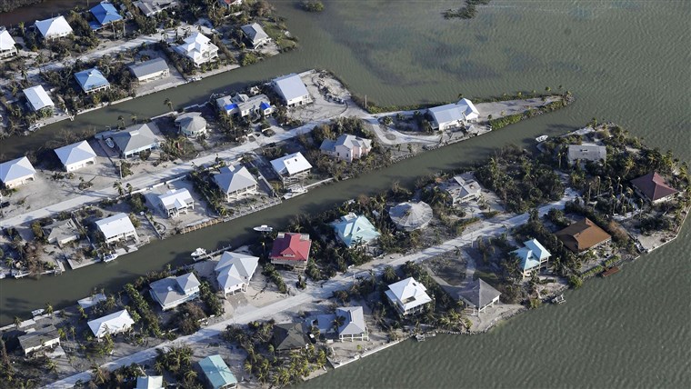 תמונה: Hurricane Irma aftermath in Florida