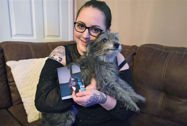 žena adopts dog her parents gave up to shelter a decade earlier