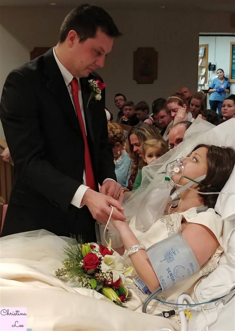 בית חולים wedding of Heather and David Mosher