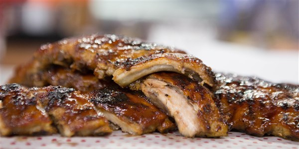अल Roker's Sticky Ginger Ale Ribs