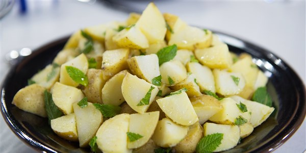 अल Roker's Potato Salad with Lemon and Mint